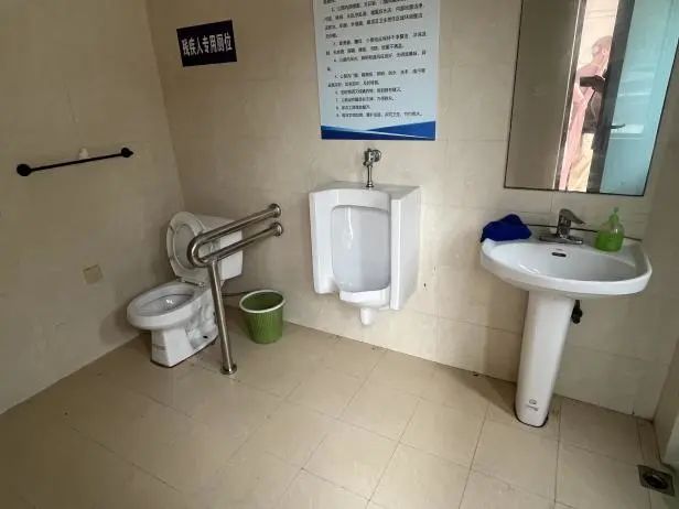 102317a4f9xqa4qiq2utu4.jpeg