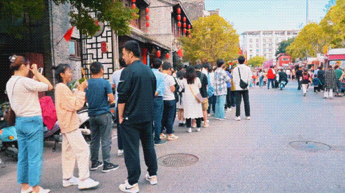 173316j1ll27fffqrrs7g7.gif