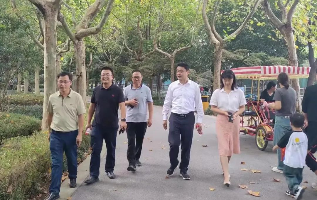 132048nk8ii74pw1ig01dj.jpeg